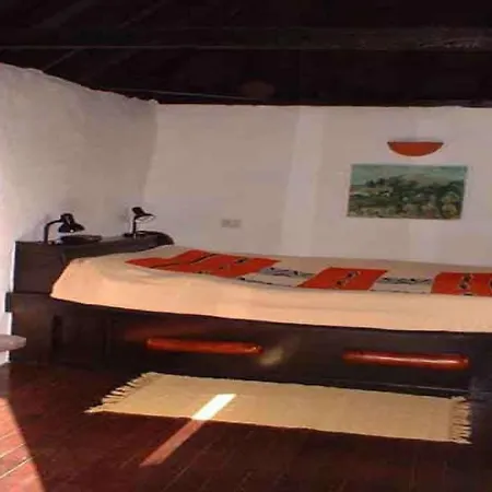 Appartement Sleeps 4 Wifi Haría
